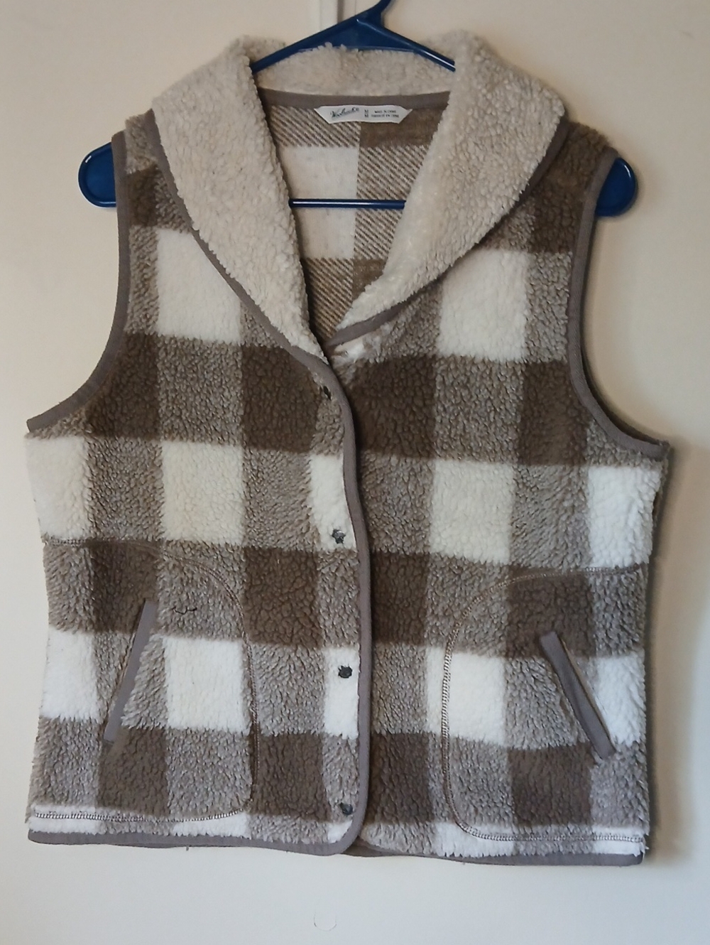 Woolrich Taupe & Cream Plaid Sherpa Vest